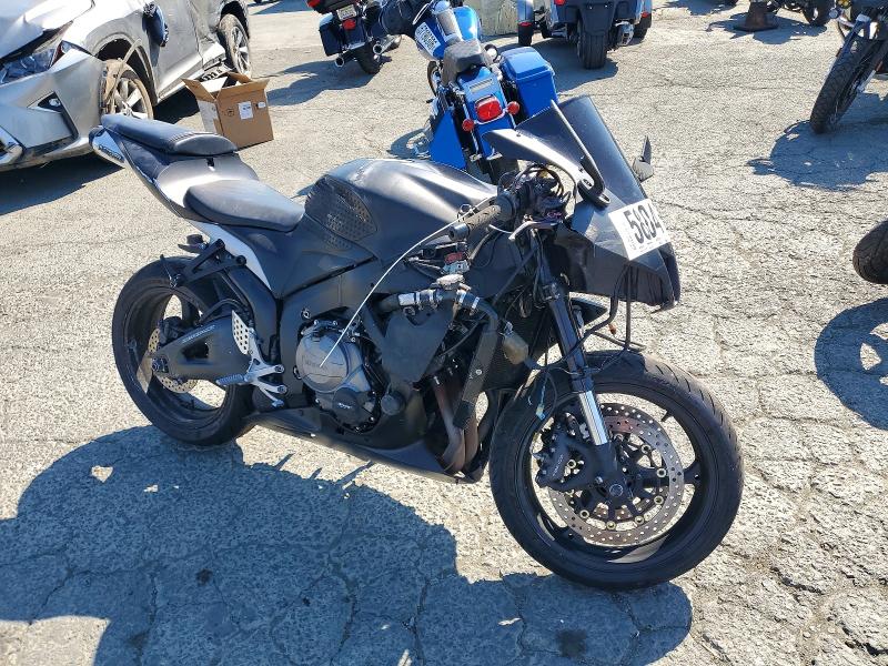 2007 Honda Cbr VIN JH2PC401X7M002614 COPART salvage auction — FRONT END, Ca - Salvage Certificate, sold $1,300 on 2026-07-16 (photo 1)