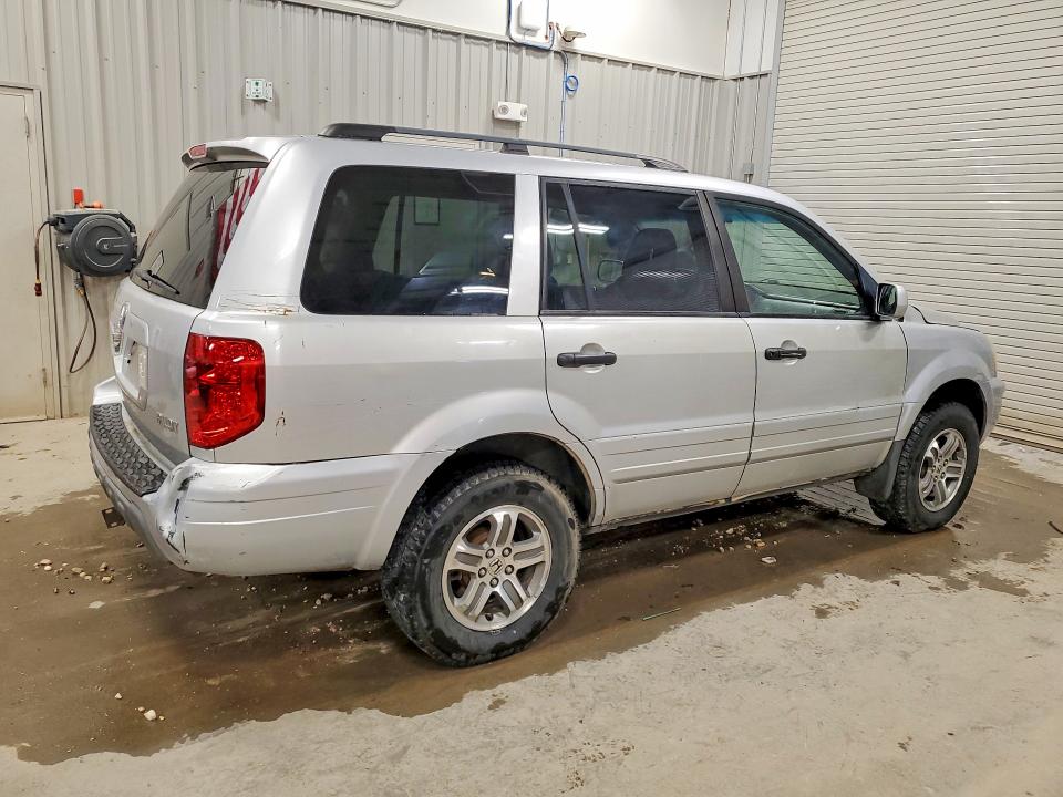 2004 Honda Pilot VIN 2HKYF18644H601145 COPART salvage auction — REAR END, Wy - Certificate Of Title, sold $525 on 2026-07-08 (photo 3)