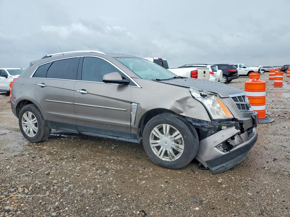 2011 Cadillac Srx VIN 3GYFNAEY3BS556681 COPART salvage auction — FRONT END, Tx - Salvage Vehicle Title, sold $900 on 2026-07-02 (photo 4)