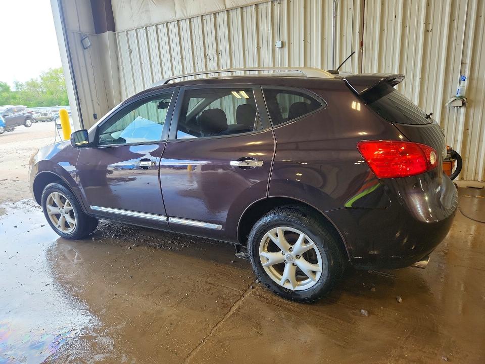 2011 Nissan Rogue VIN JN8AS5MVXBW301218 COPART salvage auction — WATER/FLOOD, IL - SALVAGE CERT-FLOOD, sold $375 on 2026-07-27 (photo 2)