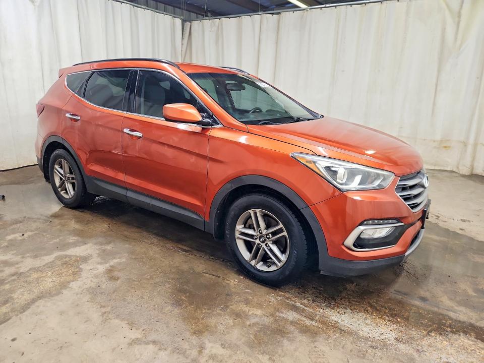 2017 Hyundai Santa fe VIN 5XYZU3LB0HG490861 COPART salvage auction — MINOR DENT/SCRATCHES, TX - CERTIFICATE OF TITLE, sold $500 on 2026-07-21 (photo 4)