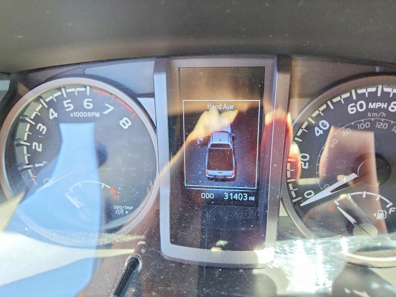 2019 Toyota Tacoma VIN 5TFSZ5AN5KX167177 COPART salvage auction — SIDE, Or - Salvage Title Certificate, sold $4,100 on 2026-07-28 (photo 9)