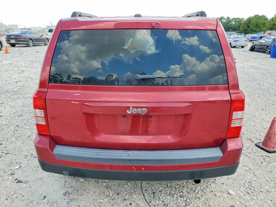 2017 Jeep VIN 1C4NJPBB0HD171233 COPART salvage auction — SIDE, Tx - Certificate Of Title, sold $925 on 2026-07-03 (photo 6)