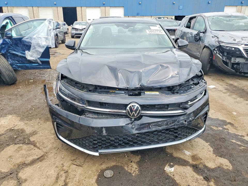 2025 Volkswagen Jetta VIN 3VW5X7BU1SM018871 COPART salvage auction — FRONT END, MI - CERTIFICATE OF TITLE, sold $7,900 on 2026-07-27 (photo 5)