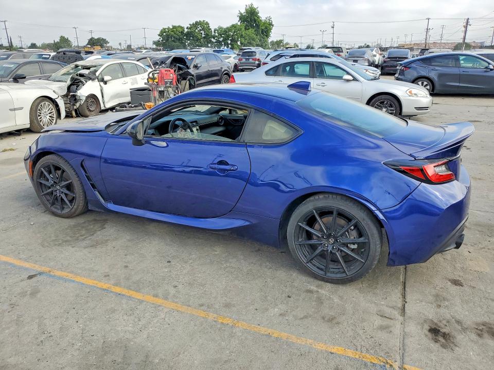 2025 Toyota Gr 86 VIN JF1ZNBE12S9755953 COPART salvage auction — FRONT END, Az - Dis/Dlr/Exp Only Salvage Title, sold $8,200 on 2026-07-29 (photo 2)