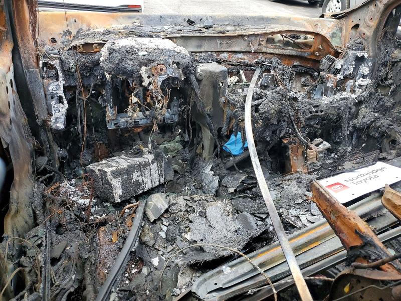 2018 Honda Odyssey VIN 5FNRL6H98JB010430 COPART salvage auction — BURN, Mi - Dis/Dlr/Exp Only Salvage Title, sold $60 on 2026-07-10 (photo 8)
