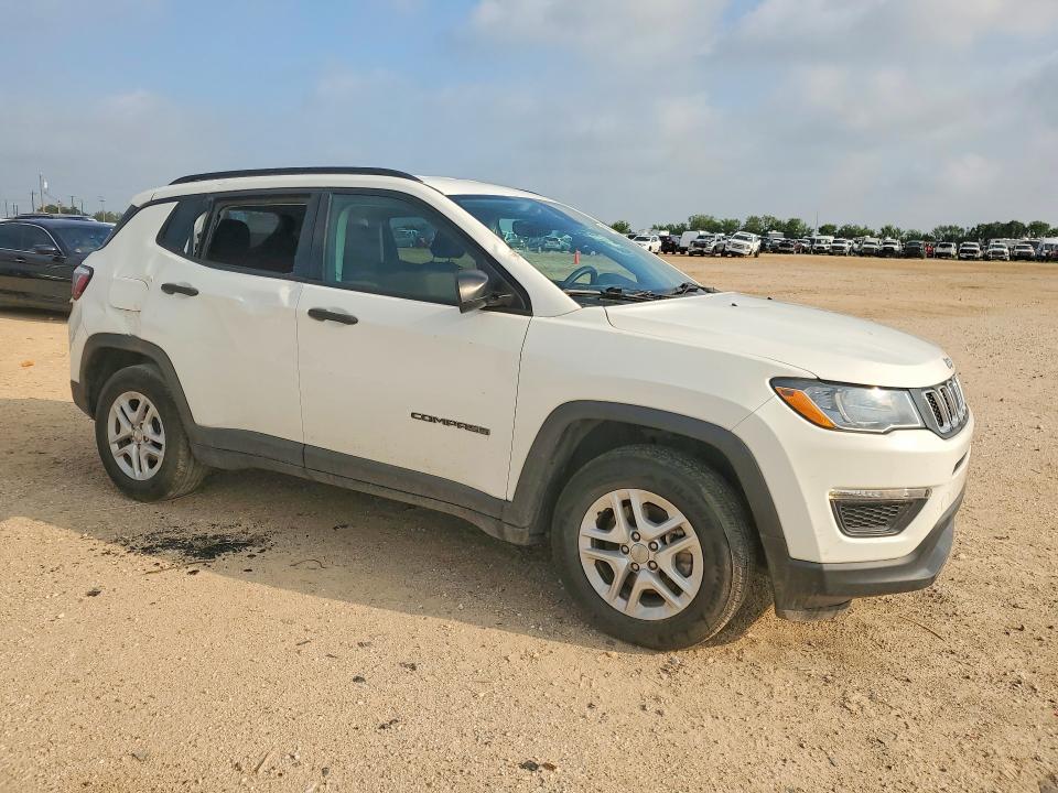 2018 Jeep VIN 3C4NJCAB4JT328496 COPART salvage auction — REAR END, Tx - Salvage Vehicle Title, sold $3,600 on 2026-09-03 (photo 4)