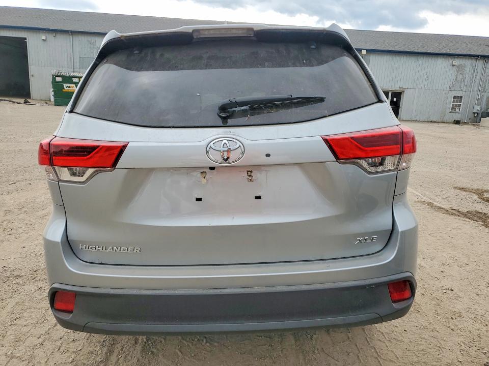 2019 Toyota Highlander VIN 5TDKZRFH0KS571911 COPART salvage auction — FRONT END, MI - CERTIFICATE OF TITLE, sold $200 on 2026-07-29 (photo 6)