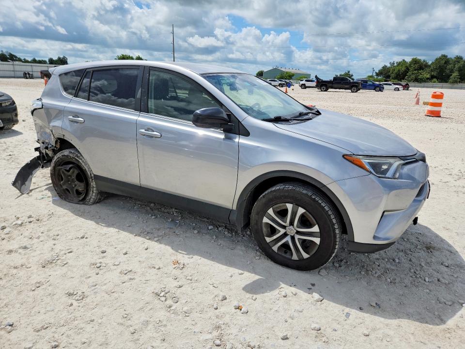 2018 Toyota Rav 4 VIN JTMZFREV0JJ198217 COPART salvage auction — REAR END, Tx - Salvage Vehicle Title, sold $375 on 2026-07-30 (photo 4)