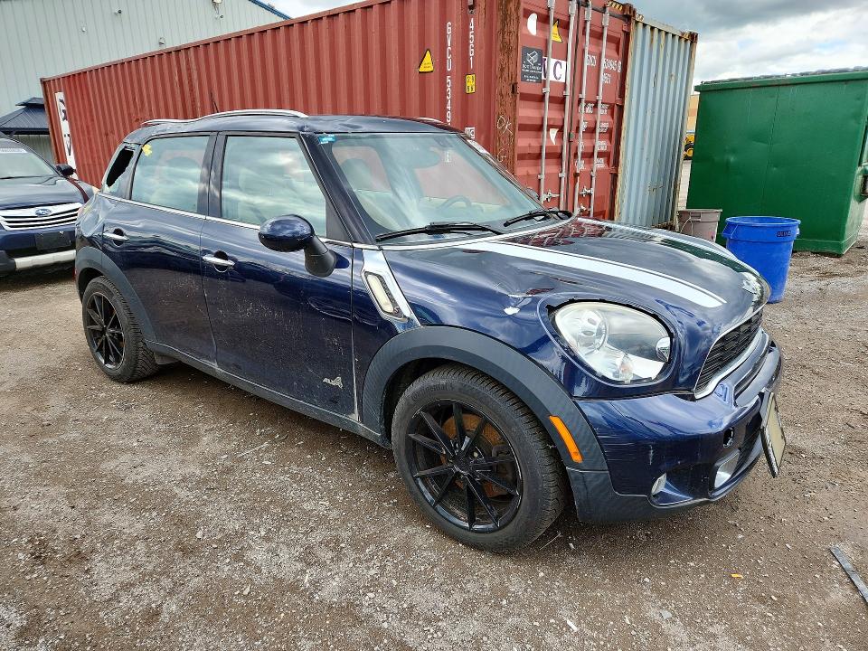 2011 Mini Cooper VIN WMWZC5C59BWH99389 COPART salvage auction — ROOF, On - Permit No Brand - Unfit, sold $300 on 2026-07-09 (photo 4)