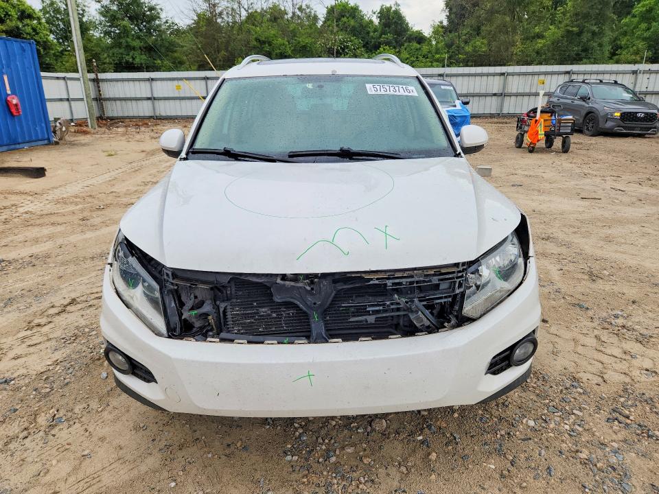 2014 Volkswagen Tiguan VIN WVGAV3AX1EW540878 COPART salvage auction — FRONT END, Fl - Cert Of Title Slvg Rebuildable, sold $650 on 2026-07-06 (photo 5)