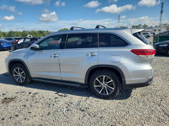 2017 Toyota Highlander VIN 5TDKZRFH5HS189804 COPART salvage auction — FRONT END, Fl - Cert Of Title Slvg Rebuildable, sold $275 on 2026-07-21 (photo 2)
