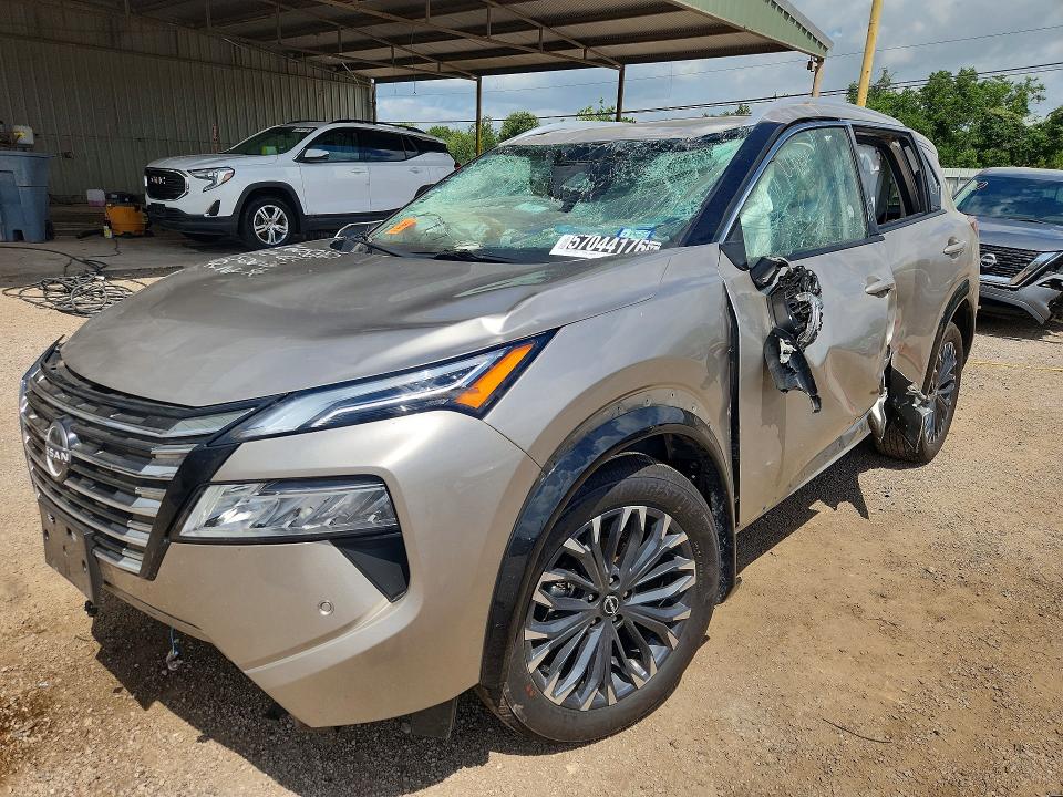 2026 Nissan Rogue VIN JN8BT3DD5TW476538 COPART salvage auction — SIDE, TX - NONREPAIRABLE TITLE, sold $3,050 on 2026-07-27 (photo 1)