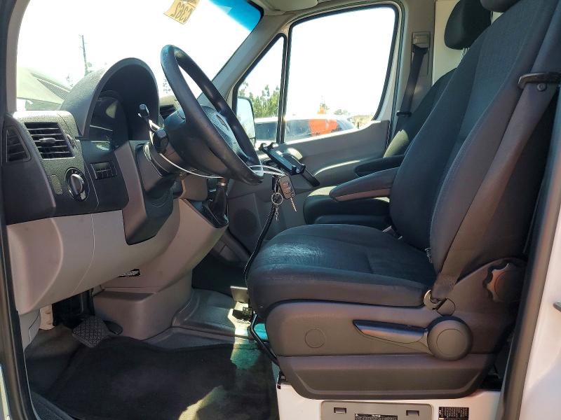2016 Mercedes-benz Sprinter 2500 VIN WD3PE8CDXGP317342 COPART salvage auction — MINOR DENT/SCRATCHES, Ca - Dis/Dlr/Exp Only Clean Title (P), sold $4,450 on 2026-07-08 (photo 7)