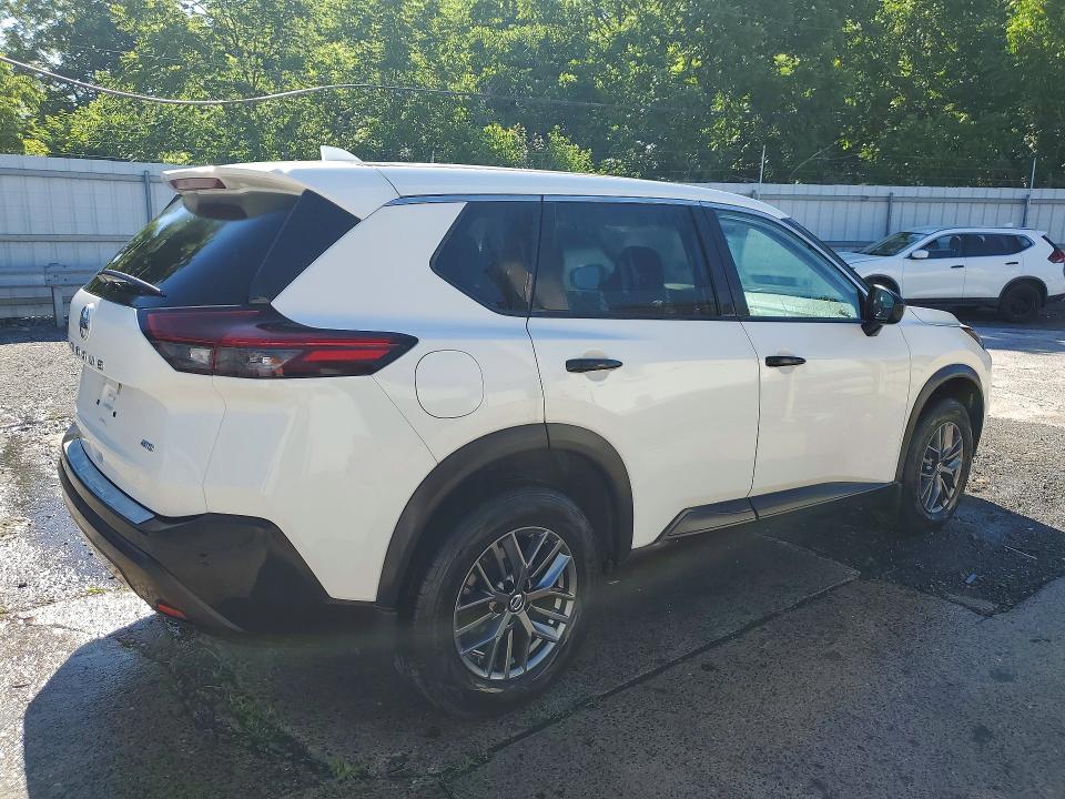 2021 Nissan Rogue sport VIN 5N1AT3AB4MC755603 COPART salvage auction — MECHANICAL, Pa - Cert Of Title, sold $4,200 on 2026-07-09 (photo 3)