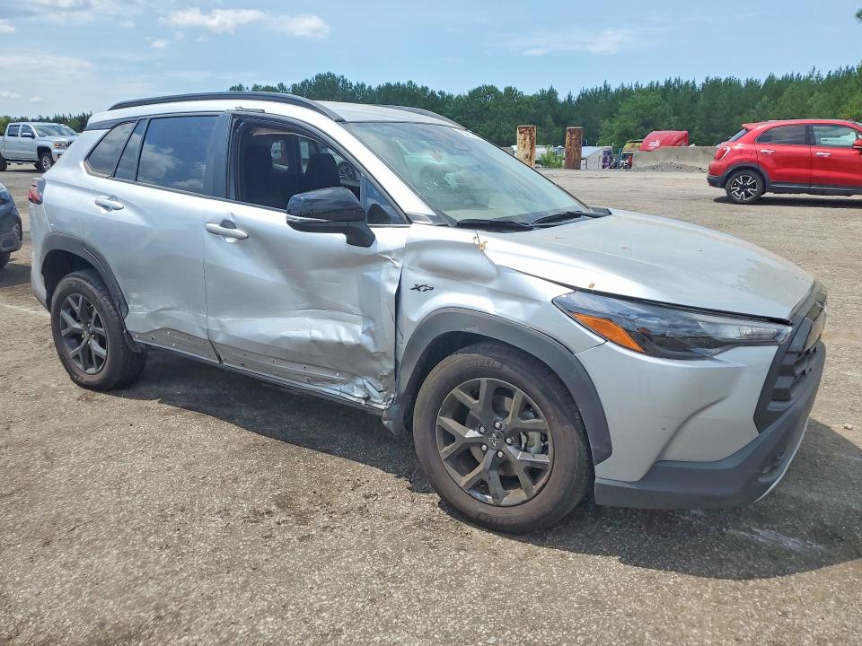 2026 Toyota Corolla cross VIN 7MUCAAAG4TV177721 COPART salvage auction — SIDE, Sc - Certificate Of Title, sold $9,600 on 2026-07-09 (photo 4)