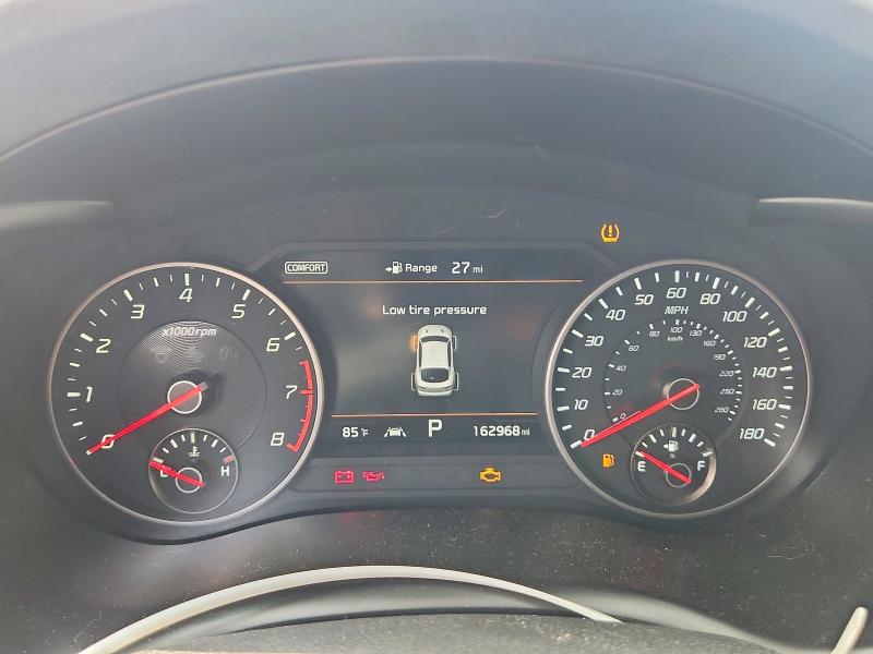 2018 Kia VIN KNAE55LC7J6019280 COPART salvage auction — WATER/FLOOD, Tx - Salvage Title-Flood Damage, sold $1,250 on 2026-07-30 (photo 9)
