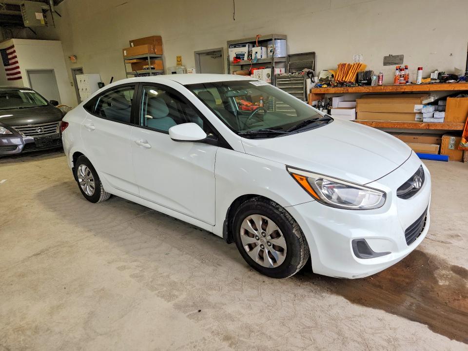 2015 Hyundai Accent VIN KMHCT4AE4FU847011 COPART salvage auction — MINOR DENT/SCRATCHES, Md - Certificate Of Title, sold $800 on 2026-07-02 (photo 4)