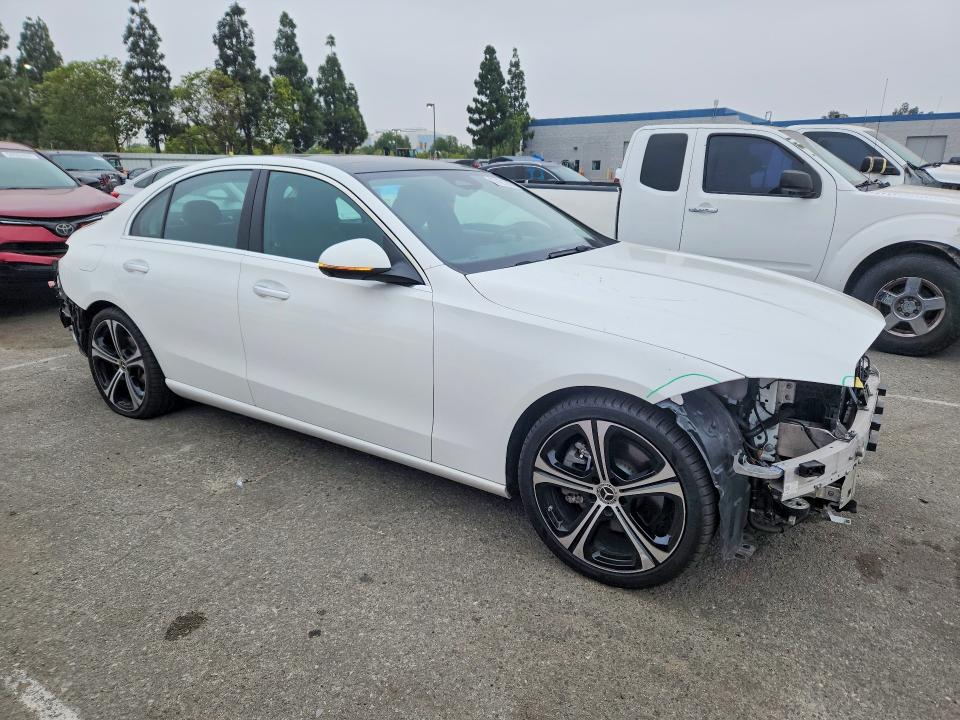 2022 Mercedes-benz VIN W1KAF4GB4NR063967 COPART salvage auction — FRONT END, CA - SALVAGE CERTIFICATE, sold $350 on 2026-07-28 (photo 4)