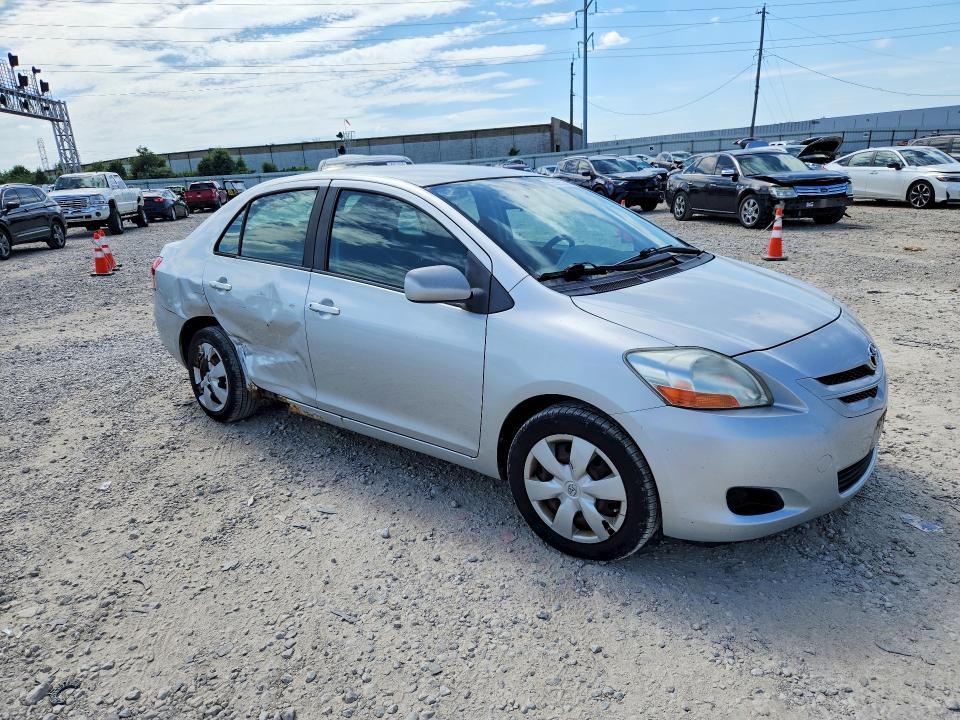 2007 Toyota Yaris VIN JTDBT923371068440 COPART salvage auction — SIDE, Oh - Cert Of Title-Salvage, sold $600 on 2026-07-07 (photo 4)