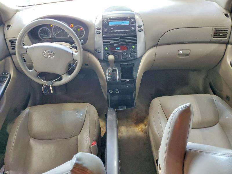 2010 Toyota Sienna VIN 5TDKK4CCXAS342361 COPART salvage auction — ALL OVER, Ny - Certificate Of Title, sold $425 on 2026-07-04 (photo 8)