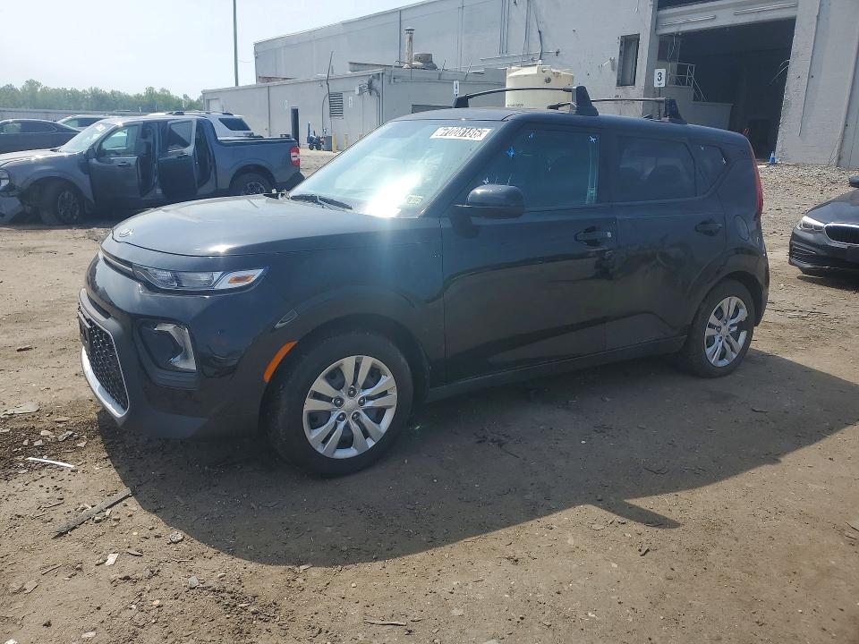 2021 Kia Soul VIN KNDJ23AU5M7761248 COPART salvage auction — MINOR DENT/SCRATCHES, VA - CERTIFICATE OF TITLE, sold $2,300 on 2026-07-16 (photo 1)