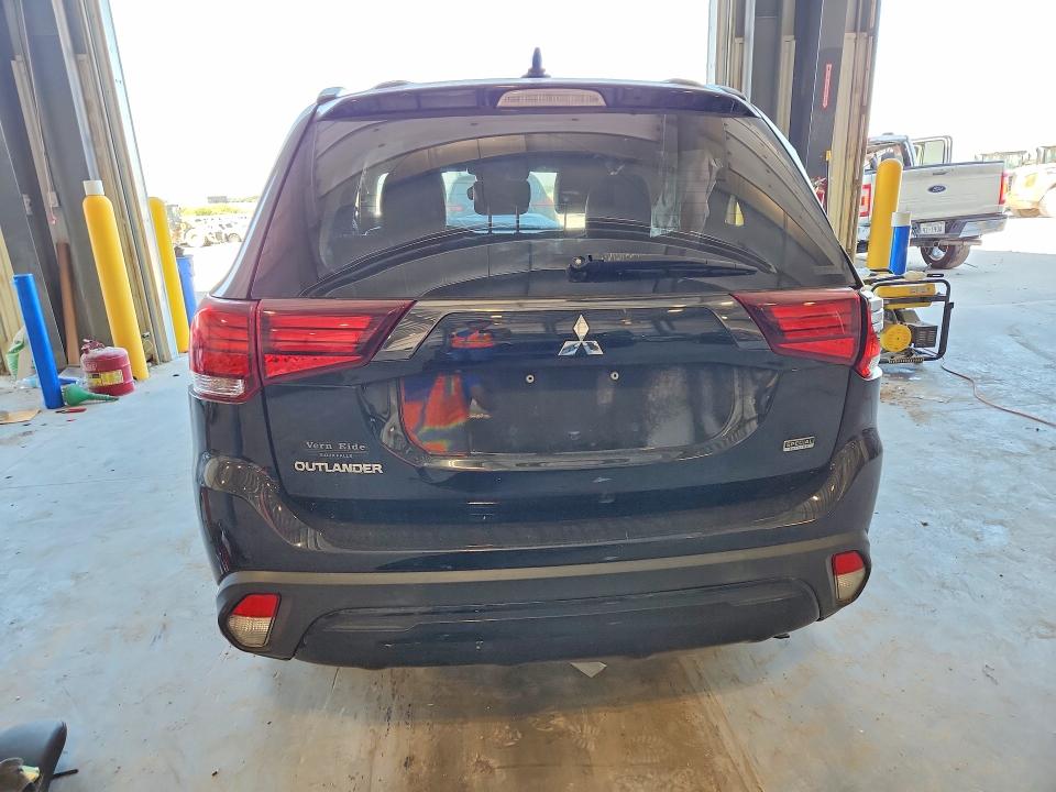 2020 Mitsubishi VIN JA4AZ3A3XLZ025048 COPART salvage auction — FRONT END, Sd - Certificate Of Title, sold $1,750 on 2026-07-03 (photo 6)