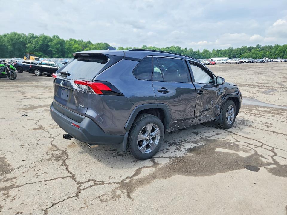 2025 Toyota Rav 4 VIN 4T3RWRFVXSU194208 COPART salvage auction — FRONT END, PA - CERTIFICATE OF SALVAGE, sold $15,200 on 2026-07-16 (photo 3)