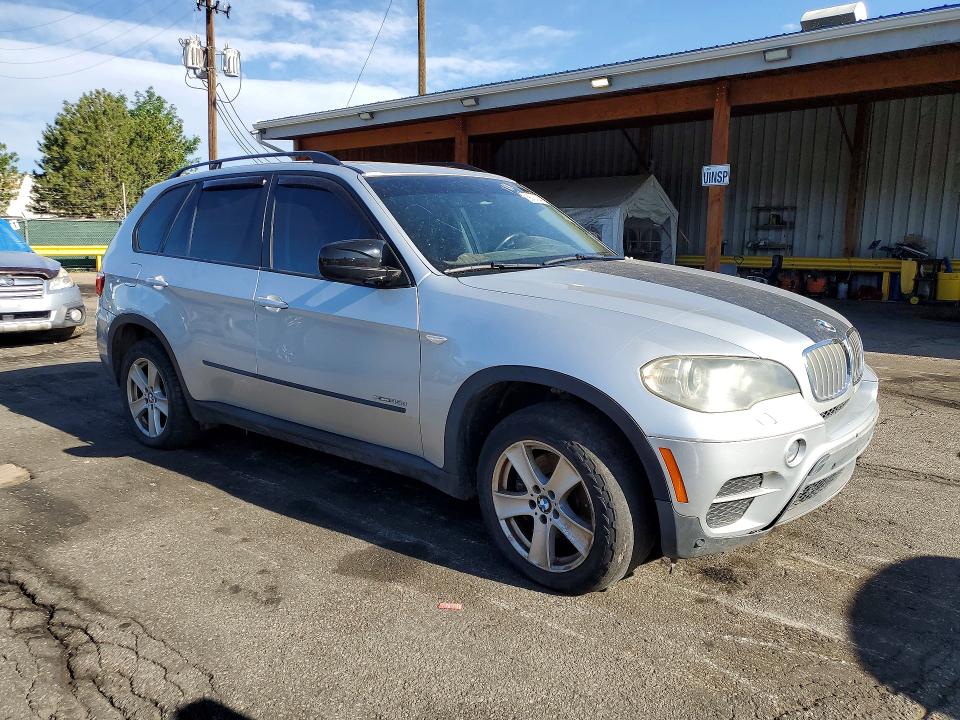 2012 BMW X5 VIN 5UXZW0C53CL668924 COPART salvage auction — MINOR DENT/SCRATCHES, Co - Certificate Of Title, sold $1,900 on 2026-07-07 (photo 4)
