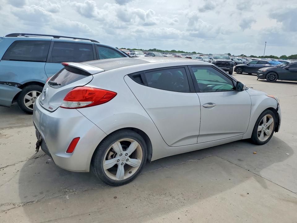 2013 Hyundai VIN KMHTC6AD0DU117838 COPART salvage auction — SIDE, Tx - Bonded Title - Clean, sold $625 on 2026-07-06 (photo 3)