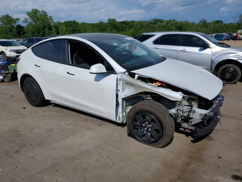 2026 Tesla Model y VIN 7SAYGDEE3TA649789 COPART salvage auction — FRONT END, Ny - Mv-907A Salvage Certificate, sold $22,800 on 2026-07-07 (photo 4)