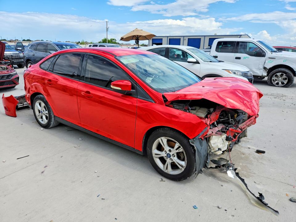 2013 Ford VIN 1FADP3F23DL144076 COPART salvage auction — FRONT END, Tx - Salvage Vehicle Title, sold $350 on 2026-07-02 (photo 4)