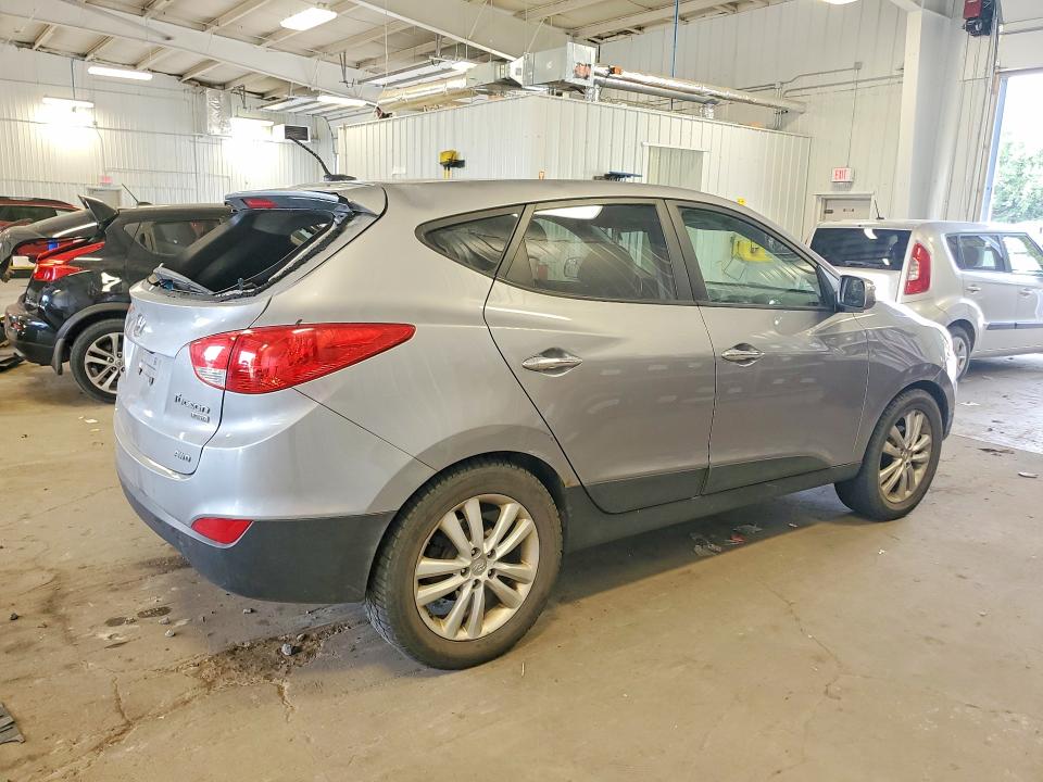 2011 Hyundai Tucson VIN KM8JUCAC1BU171026 COPART salvage auction — REAR END, Mn - Cert Of Title-Prior Salvage, sold $325 on 2026-07-21 (photo 3)