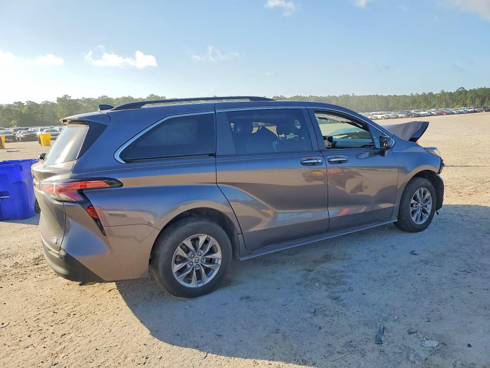2021 Toyota VIN 5TDYRKEC9MS054780 COPART salvage auction — FRONT END, Sc - Cert Of Title-Salvage, sold $6,900 on 2026-07-27 (photo 3)
