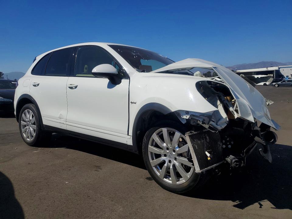 2012 Porsche Cayenne VIN WP1AE2A24CLA93947 COPART salvage auction — FRONT END, Ca - Salvage Certificate, sold $1,700 on 2026-07-29 (photo 4)