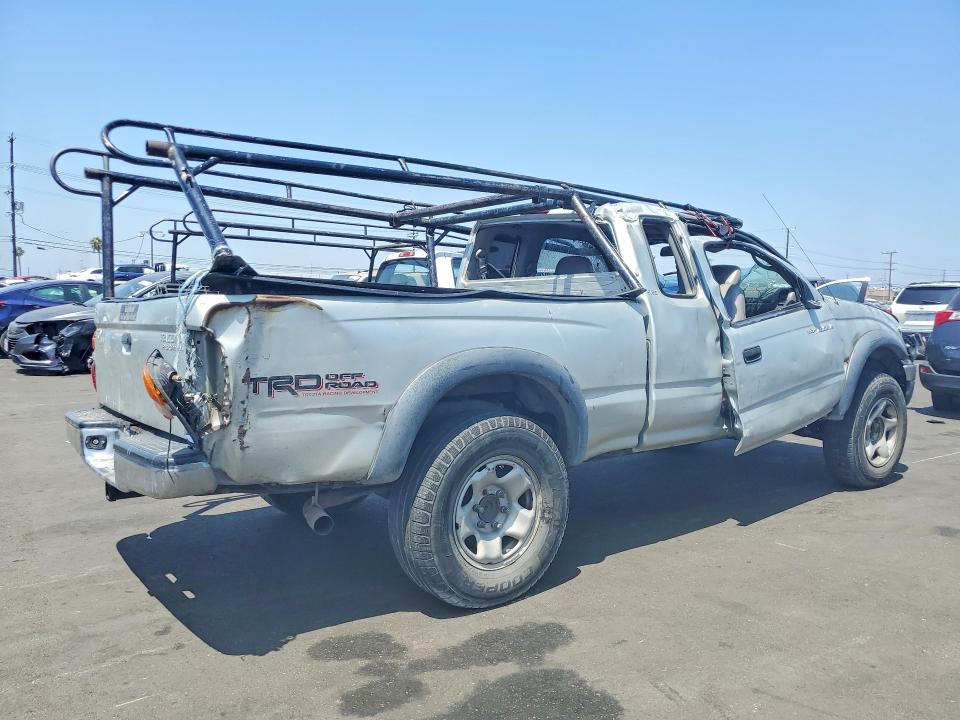 2003 Toyota Tacoma VIN 5TESN92NX3Z282126 COPART salvage auction — ROLLOVER, Ca - Salvage Certificate, sold $825 on 2026-07-13 (photo 3)