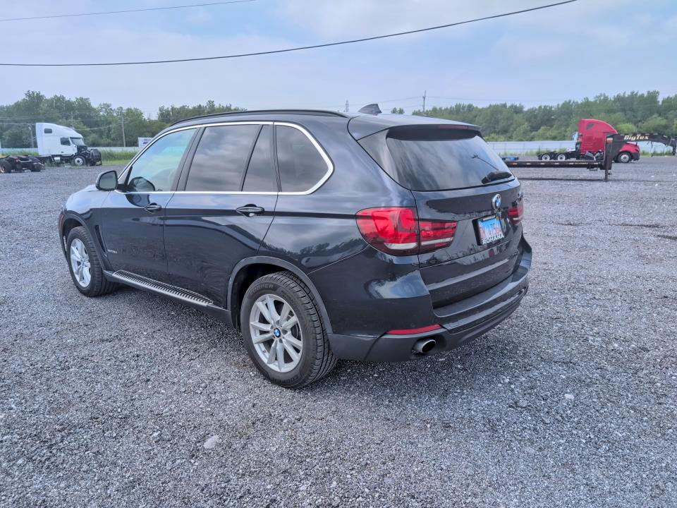 2014 BMW X5 VIN 5UXKS4C5XE0J94155 COPART salvage auction — MINOR DENT/SCRATCHES, IL - CERTIFICATE OF TITLE (P), sold $5,700 on 2026-07-27 (photo 3)