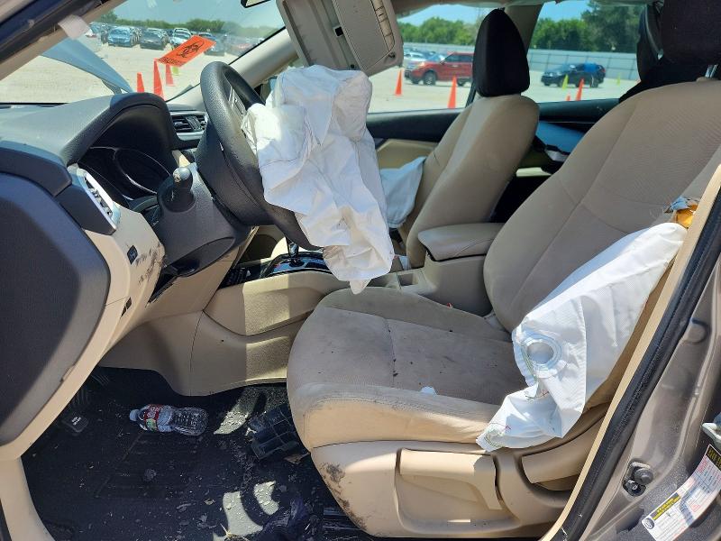 2016 Nissan Rogue VIN JN8AT2MT8GW006944 COPART salvage auction — FRONT END, Tx - Salvage Vehicle Title, sold $400 on 2026-07-16 (photo 7)
