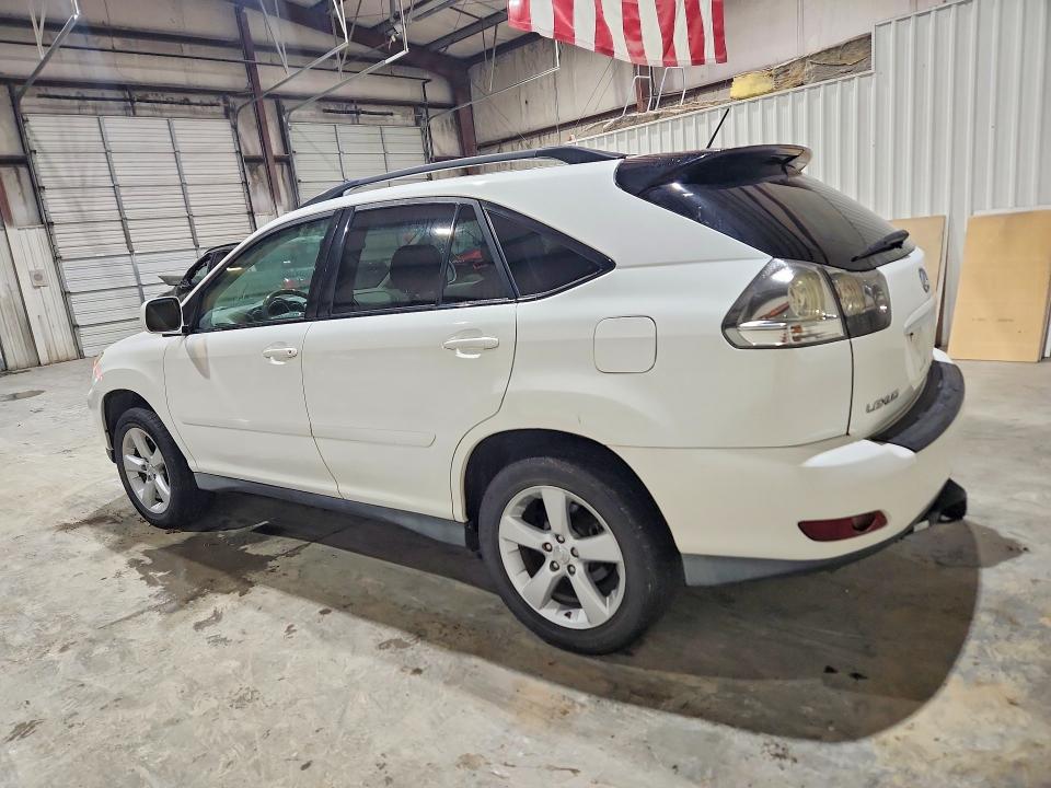 2007 Lexus Rx 350 VIN 2T2HK31U47C040173 COPART salvage auction — MINOR DENT/SCRATCHES, OK - CERTIFICATE OF TITLE (P), sold $2,600 on 2026-07-09 (photo 2)