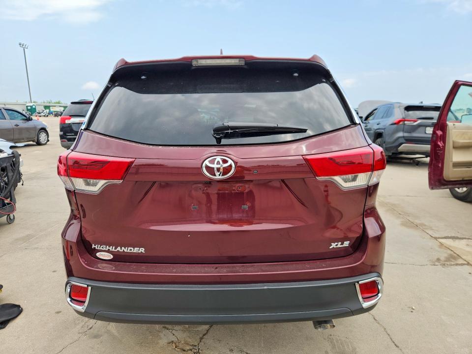 2019 Toyota Highlander VIN 5TDKZRFH6KS301159 COPART salvage auction — FRONT END, Tx - Salvage Vehicle Title, sold $10,000 on 2026-07-02 (photo 6)
