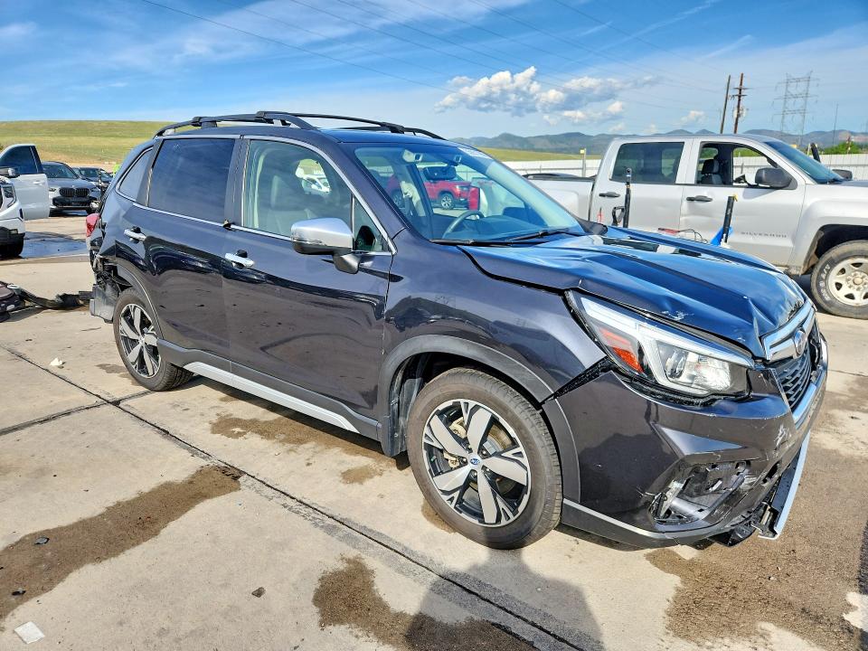 2019 Subaru Forester VIN JF2SKAWC5KH571743 COPART salvage auction — REAR END, Co - Public - Salvage Title, sold $3,350 on 2026-07-13 (photo 4)