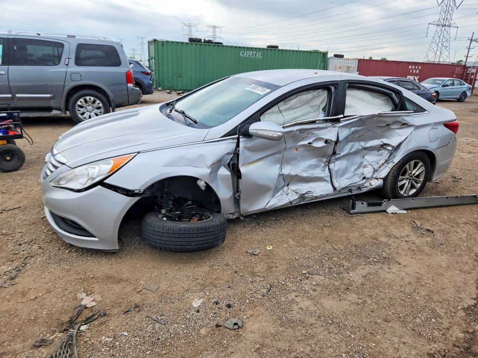 2014 Hyundai VIN 5NPEB4ACXEH854679 COPART salvage auction — SIDE, Il - Salvage Certificate, sold $225 on 2026-07-28 (photo 1)