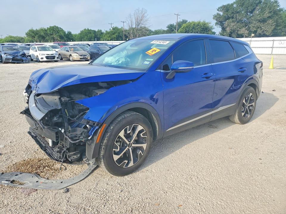 2024 Kia Sportage VIN 5XYK33DF7RG182853 COPART salvage auction — FRONT END, TX - SALVAGE VEHICLE TITLE (P), sold $4,150 on 2026-07-30 (photo 1)