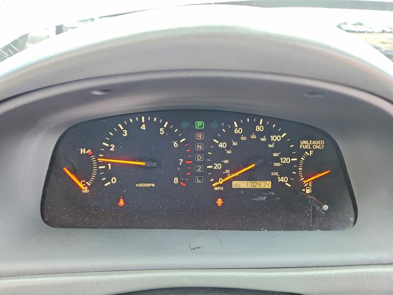 2001 Lexus ES VIN JT8BF28G510297464 COPART salvage auction — FRONT END, Il - Salvage Certificate, sold $275 on 2026-07-16 (photo 9)