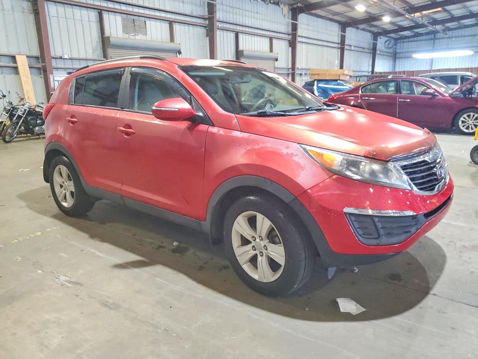 2011 Kia Sportage VIN KNDPB3A26B7066296 COPART salvage auction — MINOR DENT/SCRATCHES, Fl - Certificate Of Title, sold $2,300 on 2026-07-27 (photo 4)