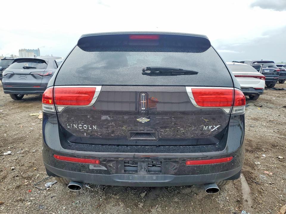 2013 Lincoln Mkx VIN 2LMDJ6JK4DBL33999 COPART salvage auction — FRONT END, Il - Salvage Certificate, sold $375 on 2026-07-22 (photo 6)