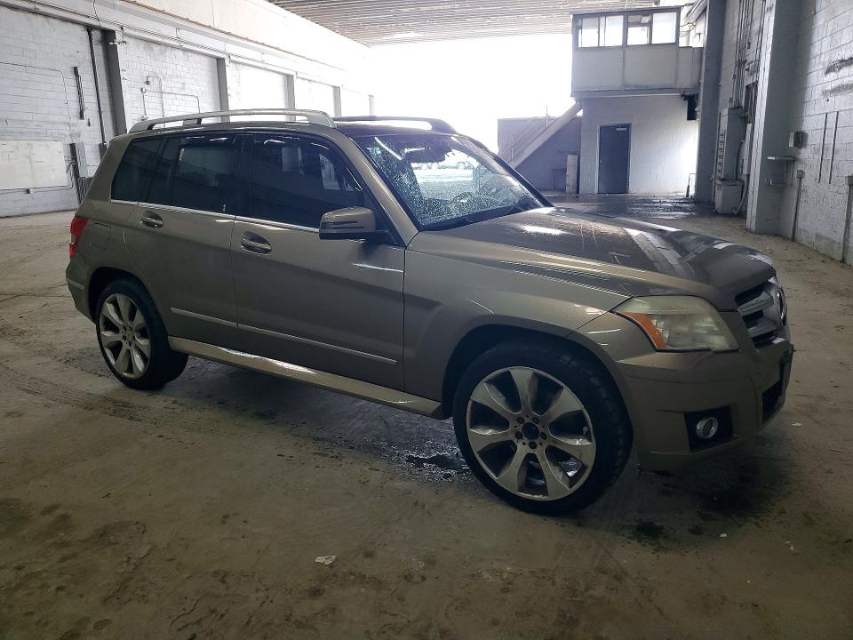 2010 Mercedes-benz Glk-class VIN WDCGG8HB3AF351685 COPART salvage auction — MINOR DENT/SCRATCHES, Va - Certificate Of Title, sold $250 on 2026-08-04 (photo 4)