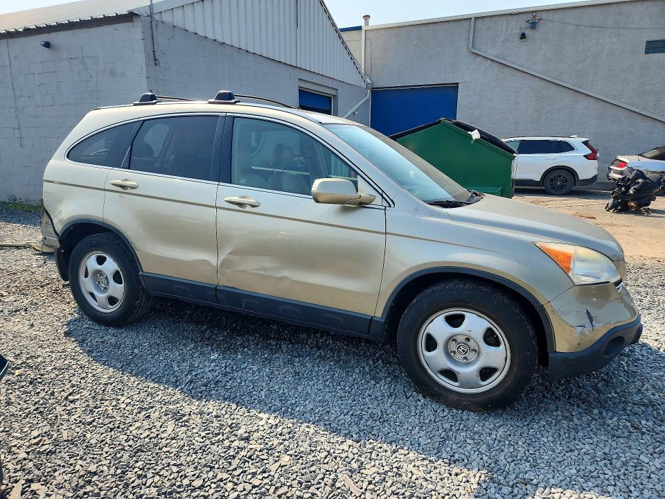 2007 Honda Cr-v VIN JHLRE48727C119729 COPART salvage auction — WATER/FLOOD, NJ - CERT OF TITLE-SALVAGE FLOOD, sold $775 on 2026-07-31 (photo 4)