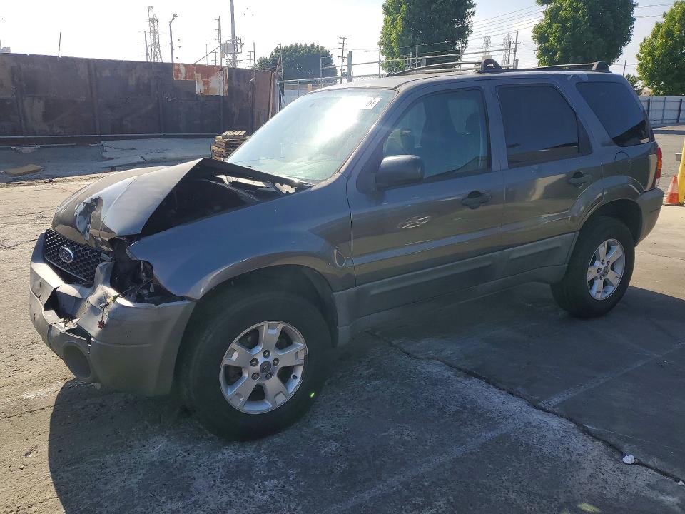 2006 Ford Escape VIN 1FMYU03166KD54397 COPART salvage auction — FRONT END, Ca - Salvage Certificate, sold $450 on 2026-07-08 (photo 1)