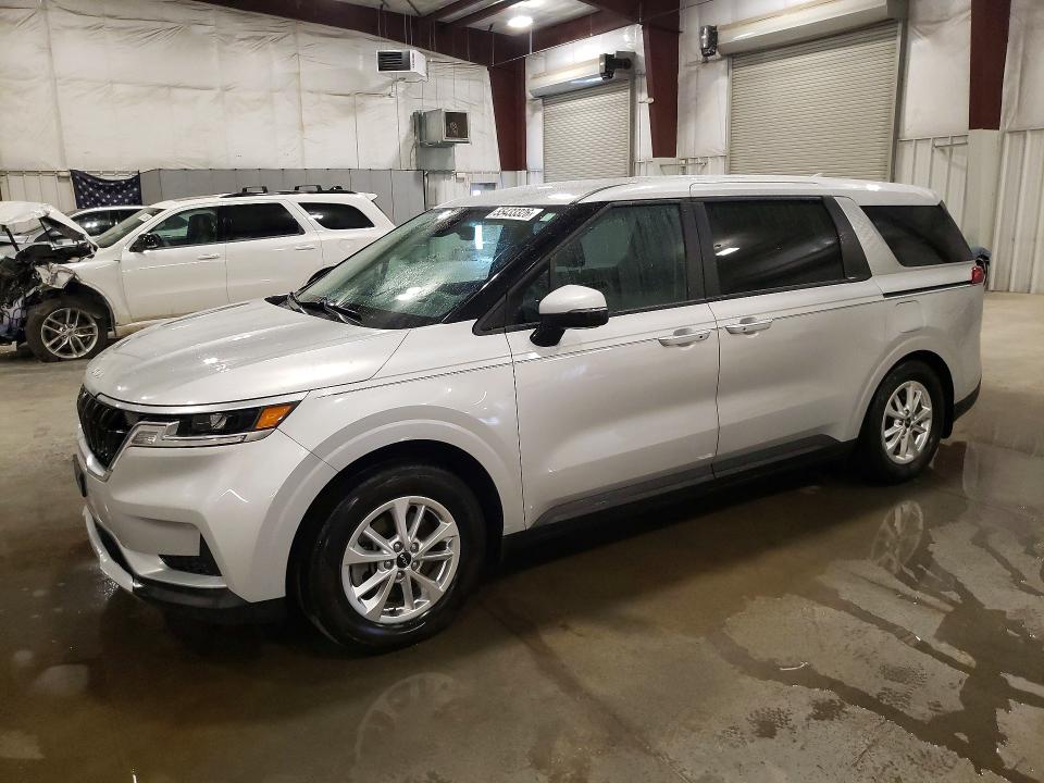 2022 Kia Carnival VIN KNDNB4H37N6080262 COPART salvage auction — SIDE, Mn - Cert Of Title-Salvage, sold $6,900 on 2026-07-13 (photo 1)